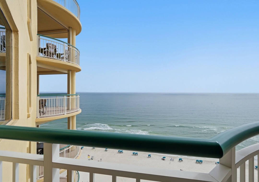 Beach Colony Tower PH1D- View to the Gulf & Beach