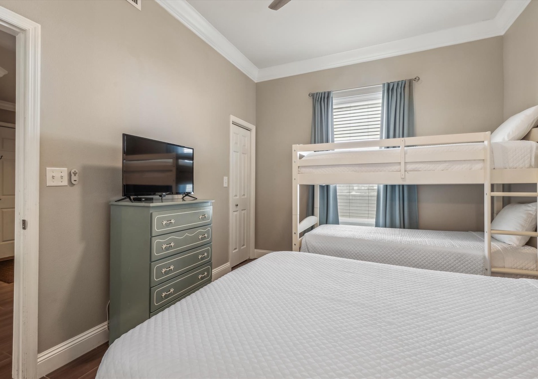 spansihkey204bedroom318a3406