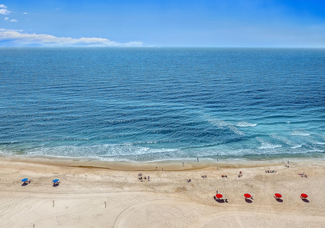 interiors-view-120365131