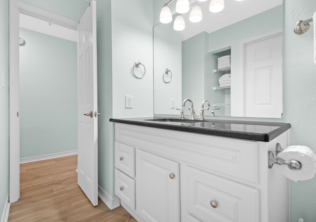 Grand Caribbean 107E - Bathroom 1