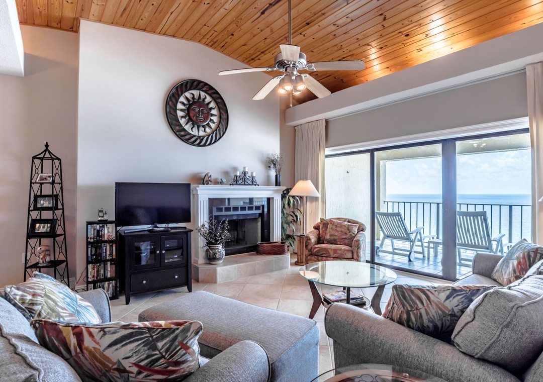 Shipwatch D803 Living Room Fireplace