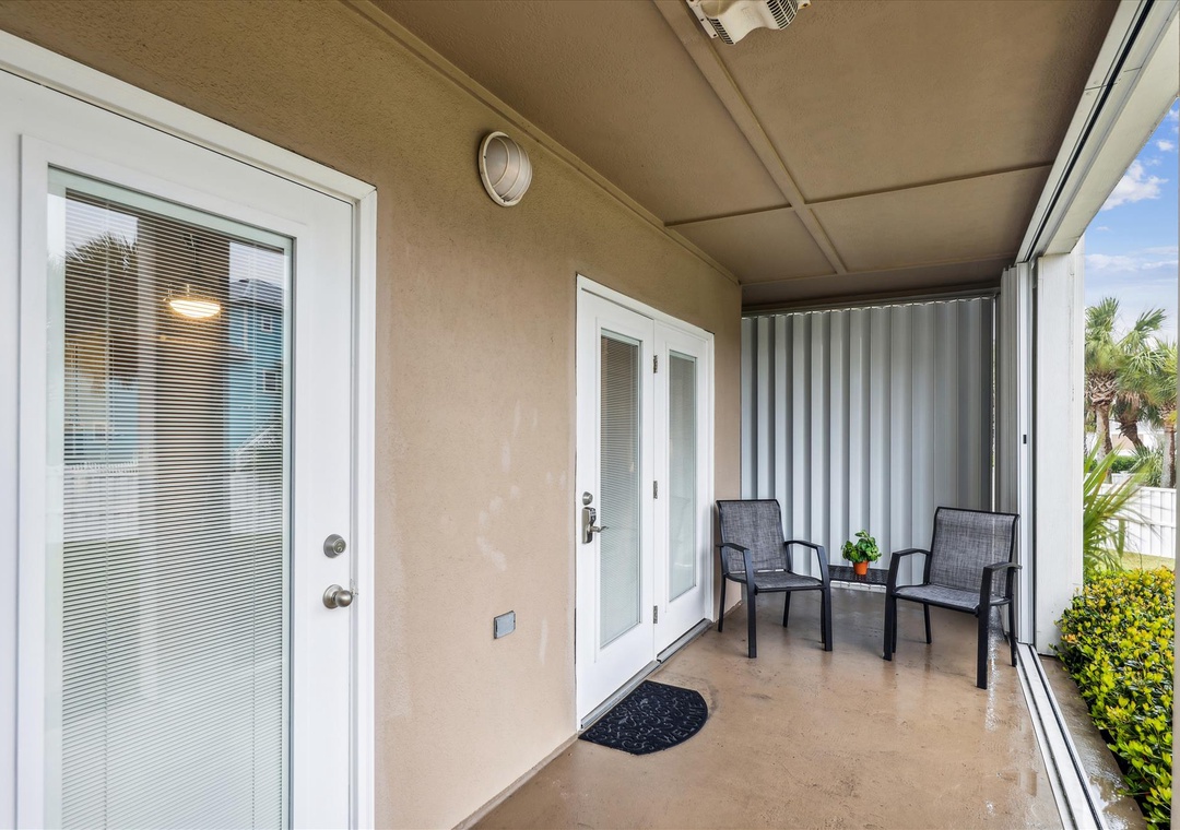 interiors-patio-127738166