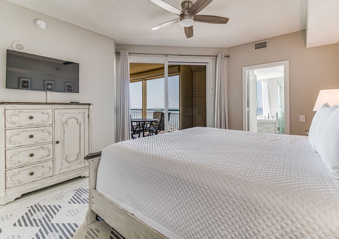 Beach Colony Tower 4B Master Bedroom King Size Bed