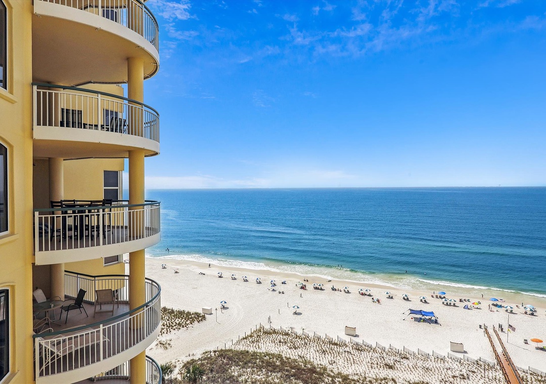 interiors-view-_18a0419