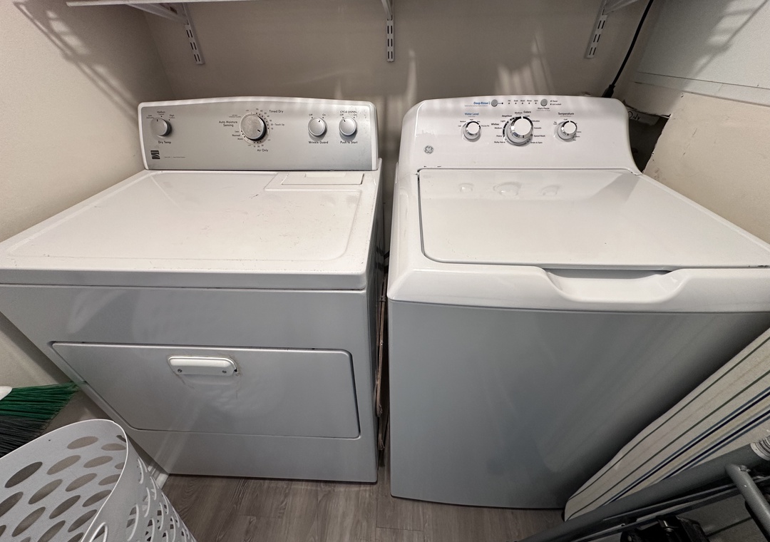 Ocean Breeze West 201 - Laundary