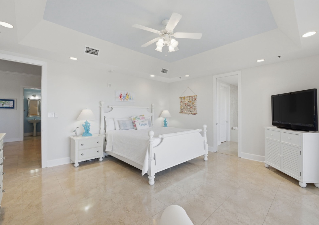 Sailmaker 901- Bedroom 1