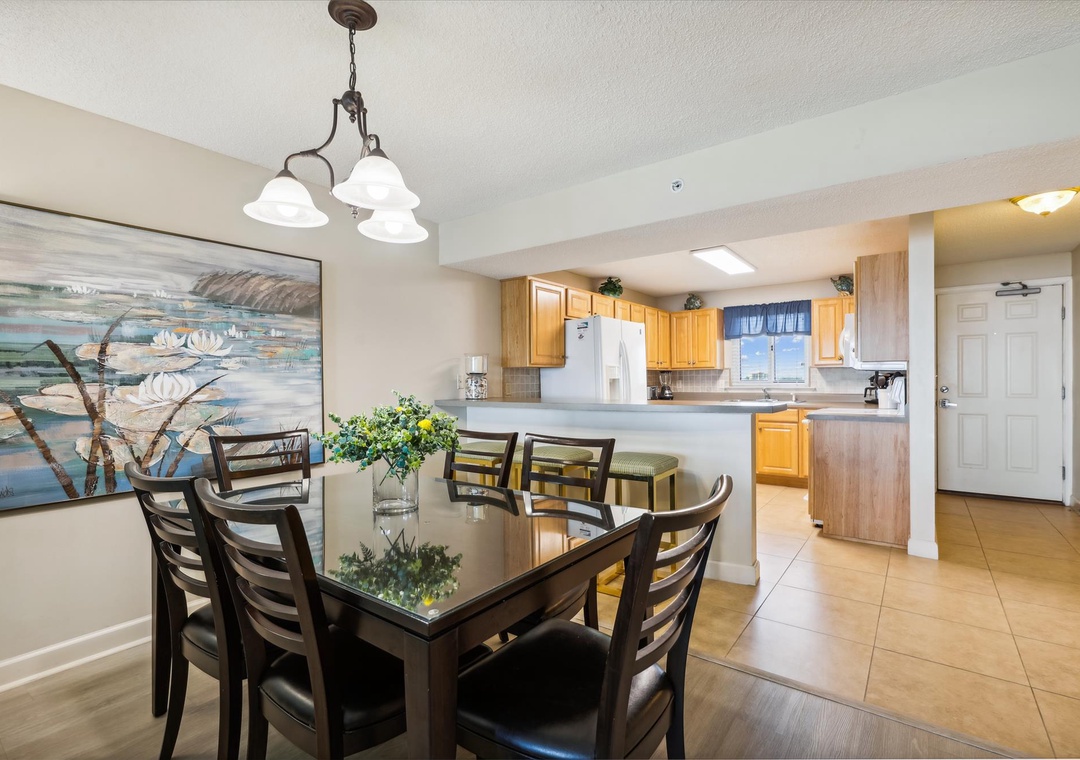 sandykey735maindining area18a1638