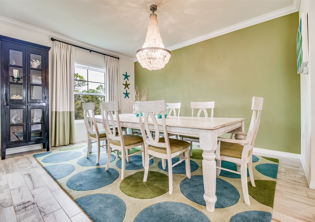 Lost Key Csta on the Key Dining Room