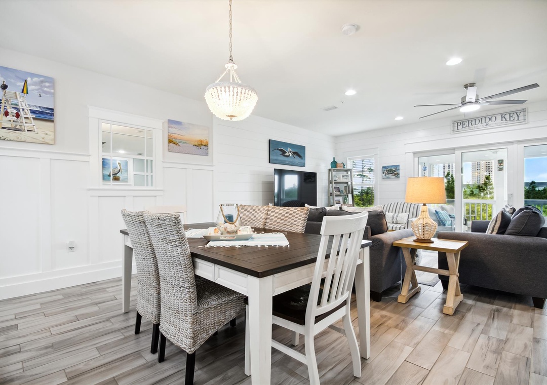 Lost Key Pelicans Paradise Dining Room and Living Room