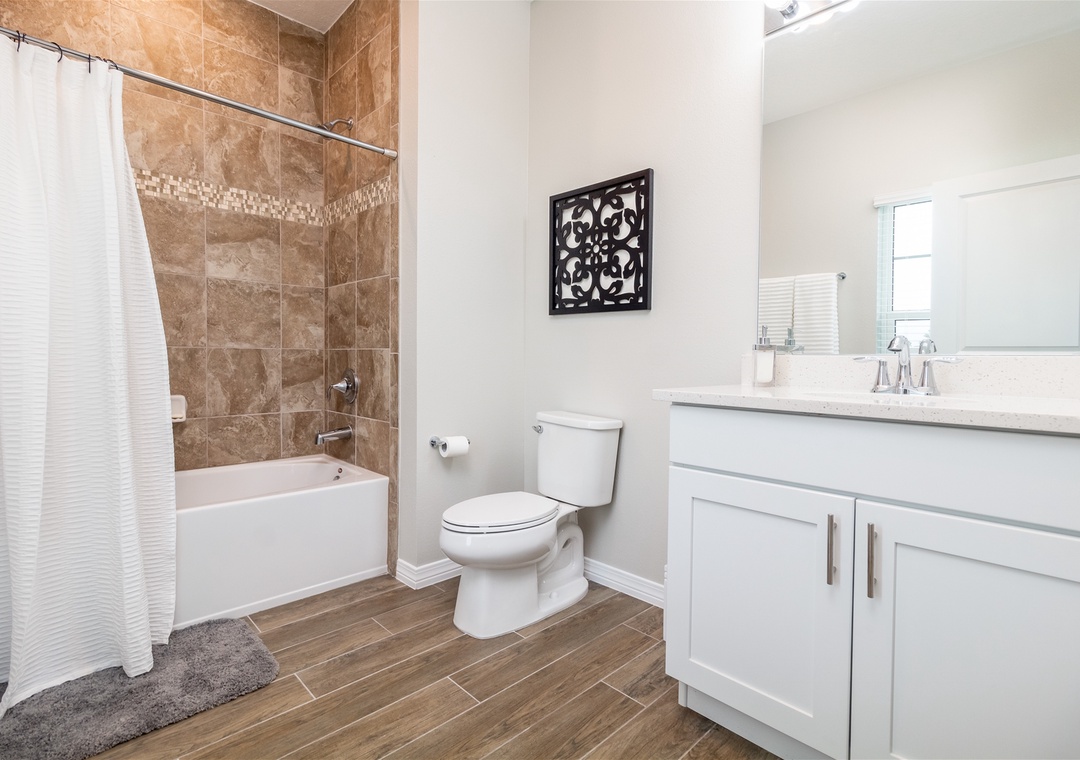 Lost Key Afterdune Delight Guest Bathroom #2