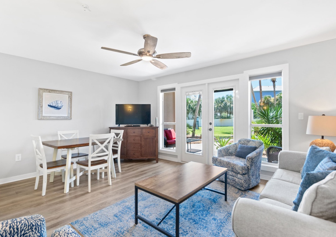 Grand Caribbean 106 - Living Room With Dining Area