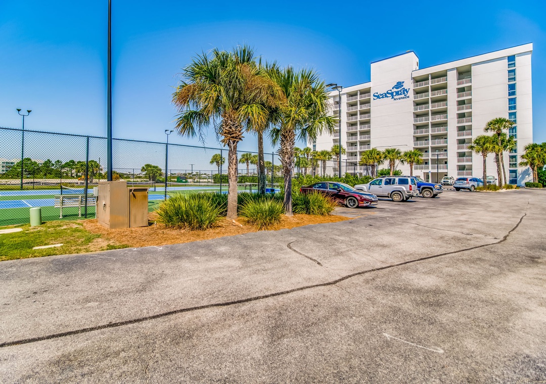 SeaSpray Amenities 16