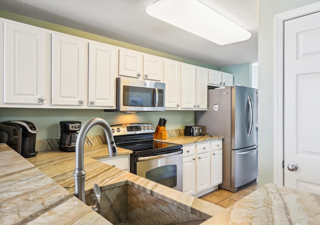 main level-kitchen-124901_031