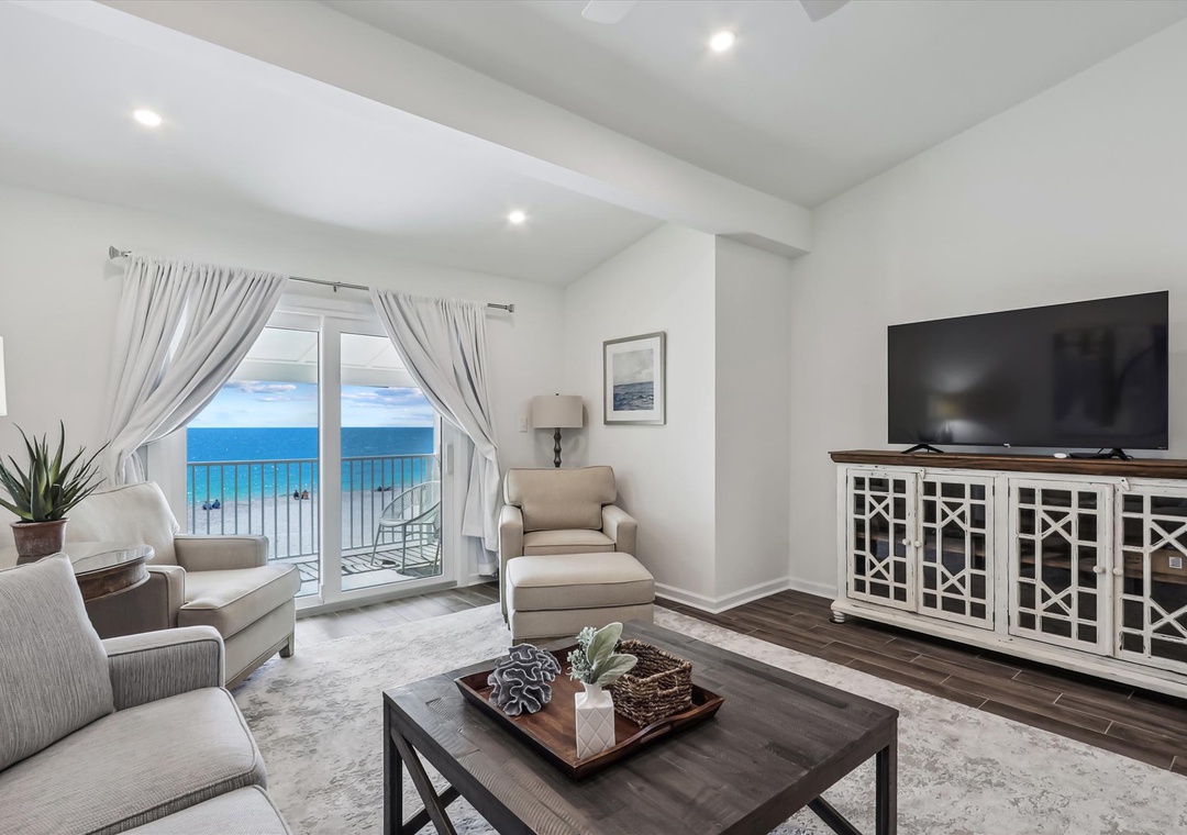 main level-living area-125750_056