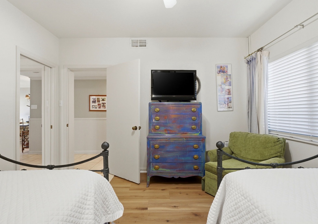 Shipwatch D204- Bedroom 3 & TV View