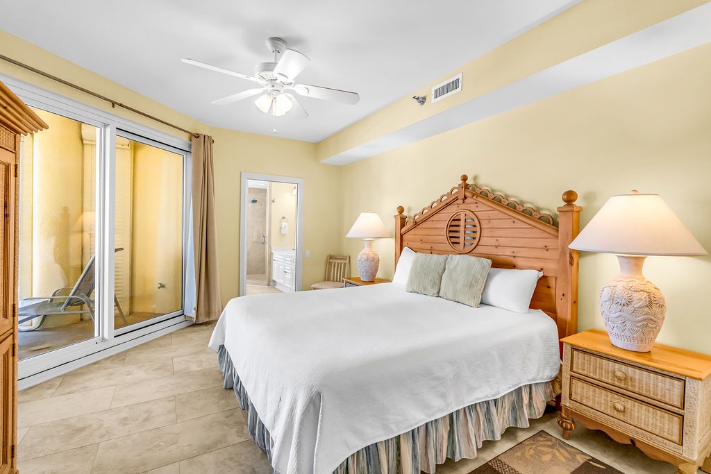 Bedroom 1 to Bathroom 1