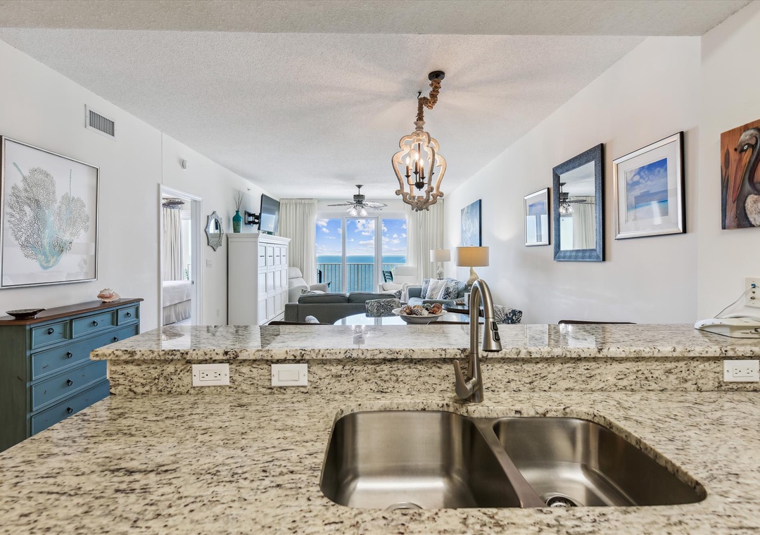 Windemere 1106 Kitchen Sink and Dining Room