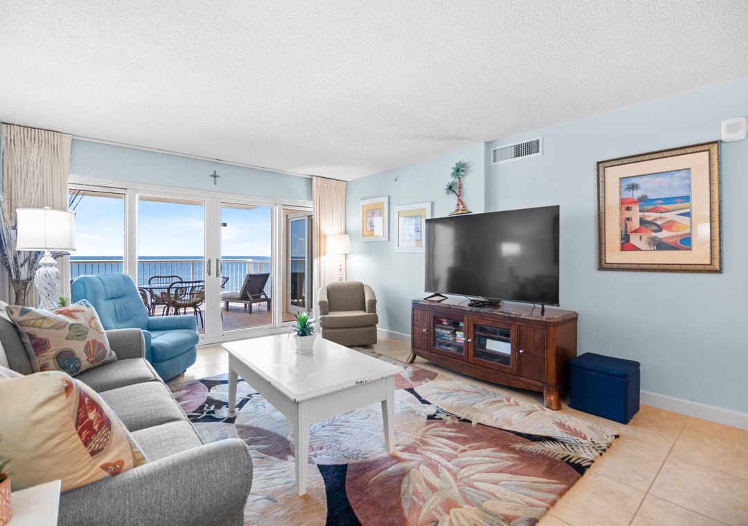 Sandy Key 638 - Living Room