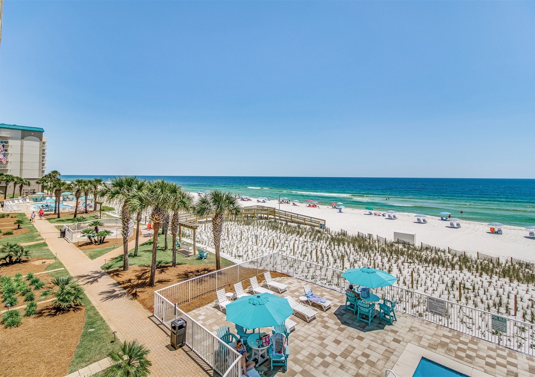 Sandy Key 334 View of Sun Deck, Beach, and Ocean