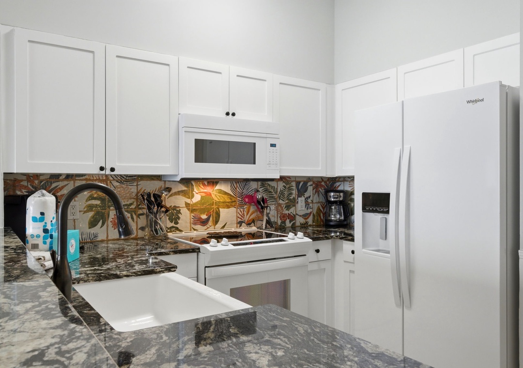 Windemere 1502- Kitchen View