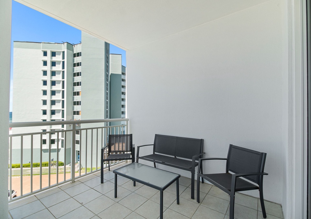 Palacio 404 Gorgeous Beach Views from Balcony