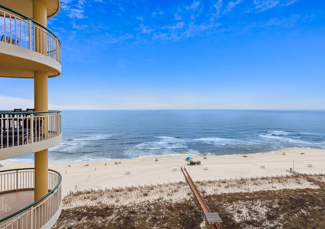 Beach Colony East 10D