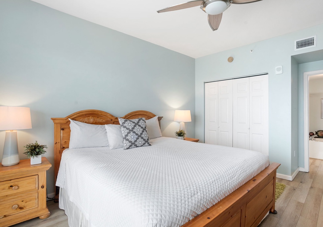 Windemere 803 - Bedroom 1