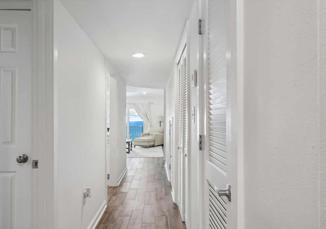 main level-entry-125750_001