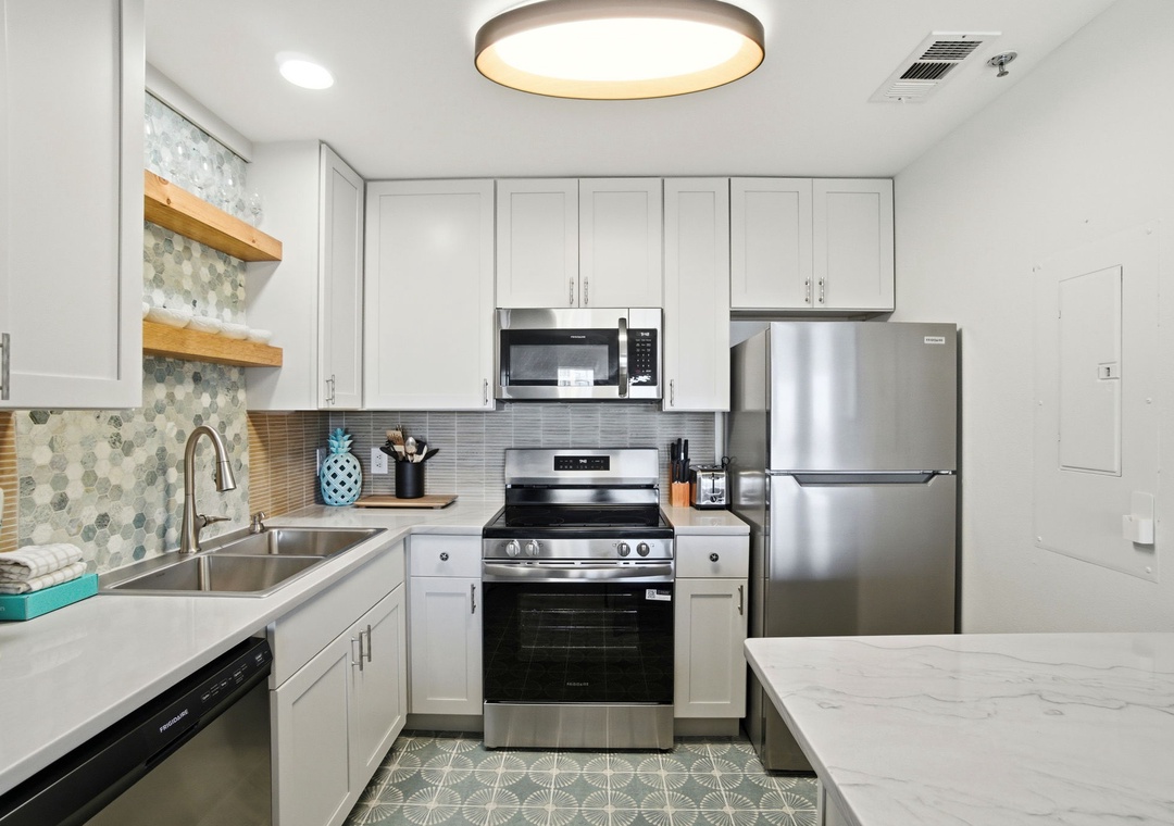 Grand Caribbean 411W- Kitchen