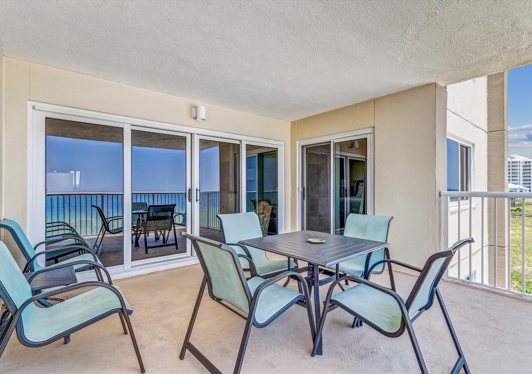 Sandy Key 411 Balcony Table and Chairs