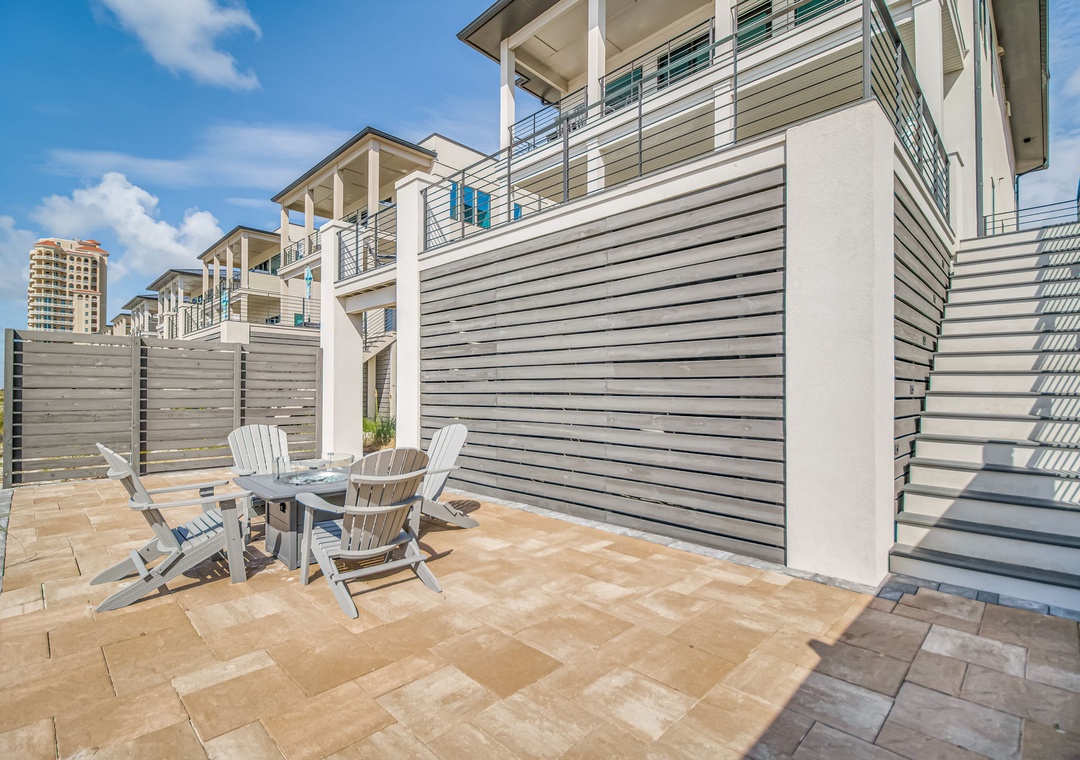 Vivianna #5 - Ground Floor - Fire Pit