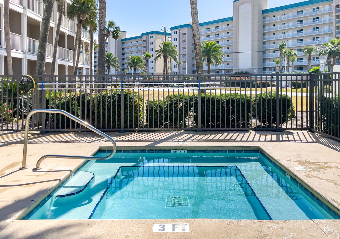 Grand Caribbean Hot Tub