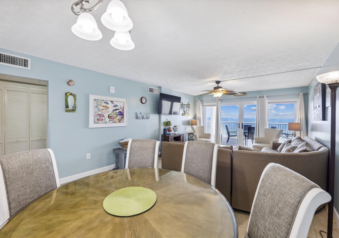 interior-dining area-123041056