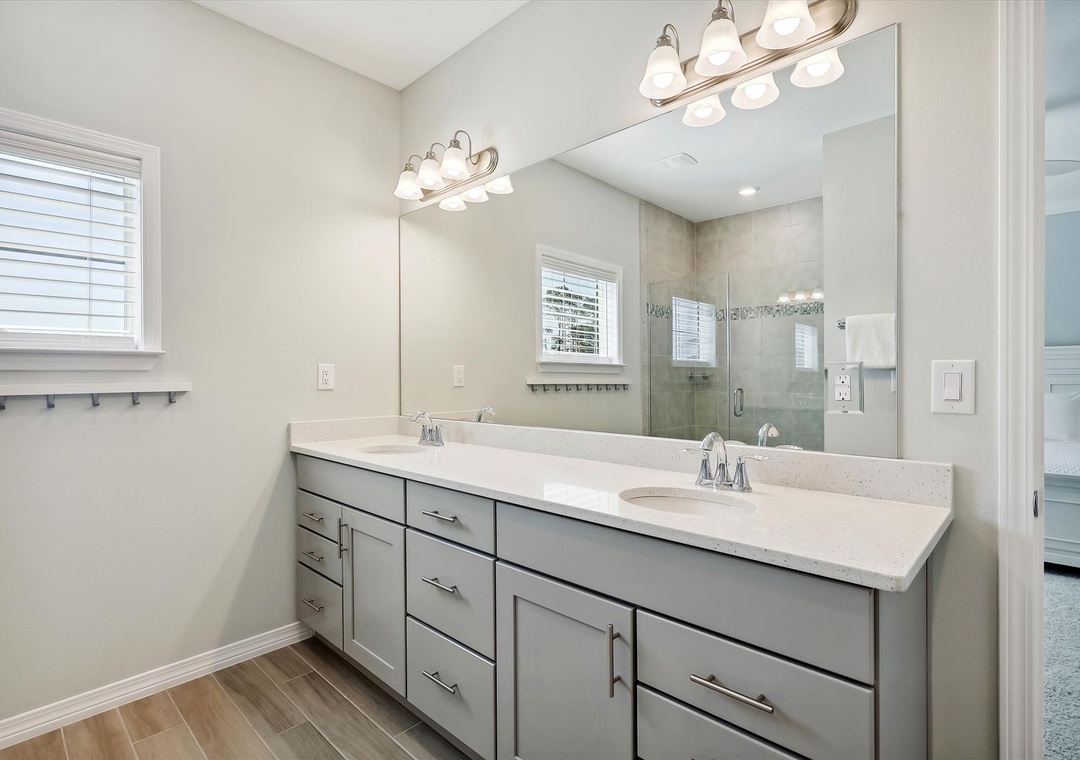 Lost Key Barefoot Bungalow Guest Bathroom #1