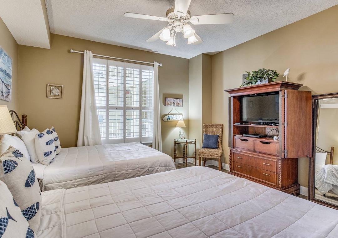 Beach Colony Tower 15B Guest Bedroom Two Queen Beds
