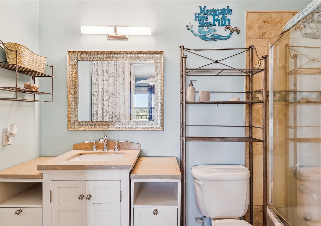 Grand Caribbean 410E Guest Bathroom #1