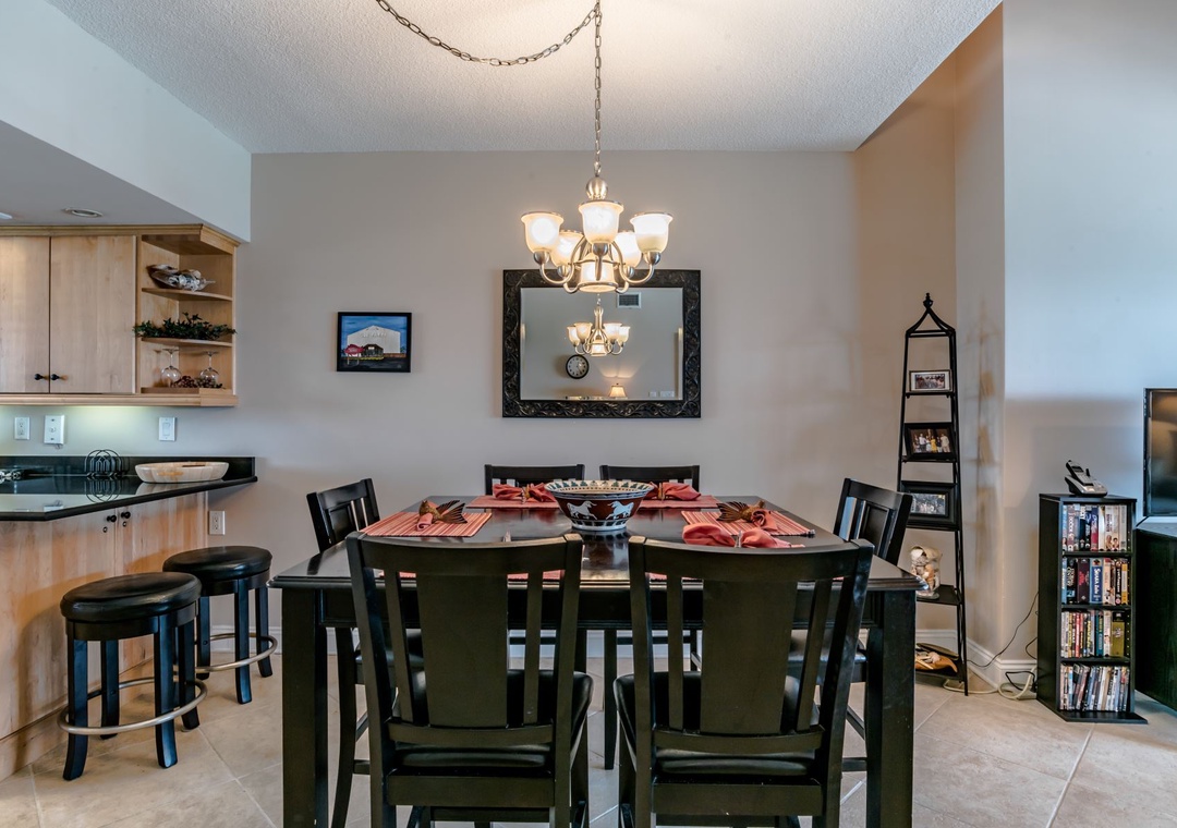 Shipwatch D803 Dining Room