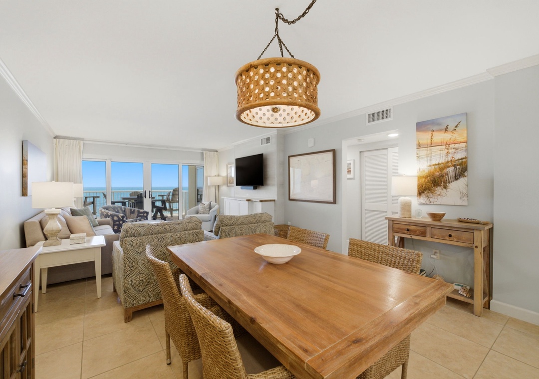 Sandy Key 718- Dining Room to Balcony