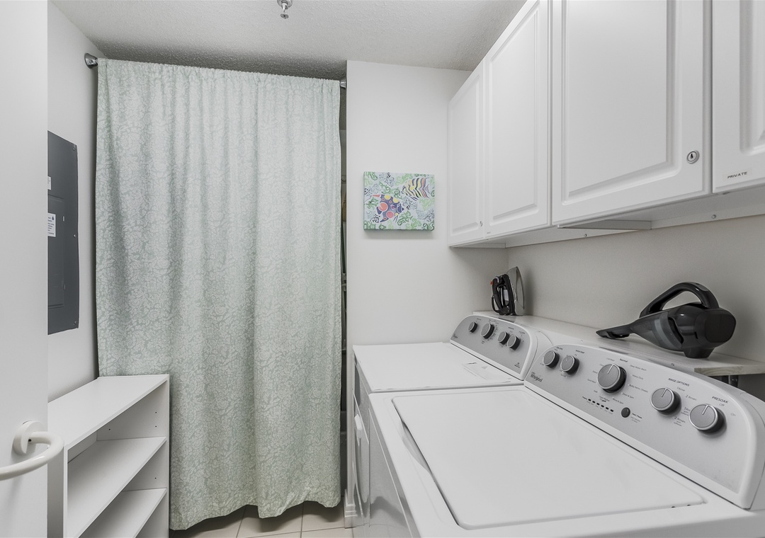 Beach Colony Tower PH1B Washer And Dryer