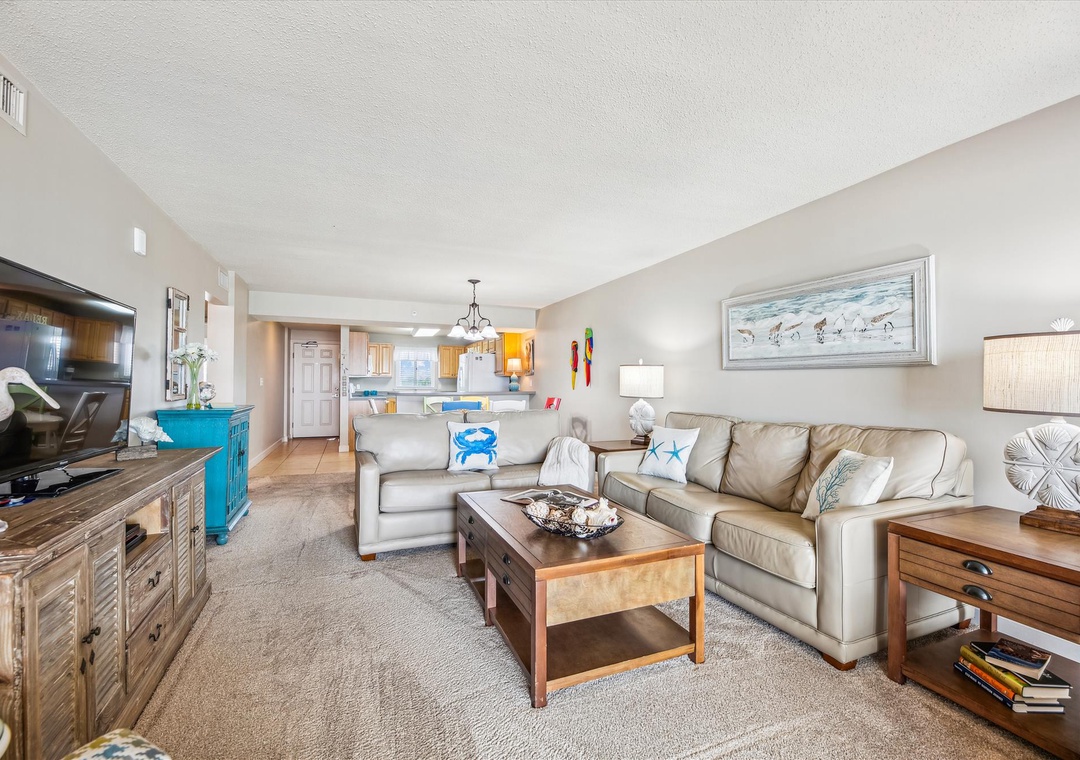Sandy Key 436 Interior Living Room-128899046