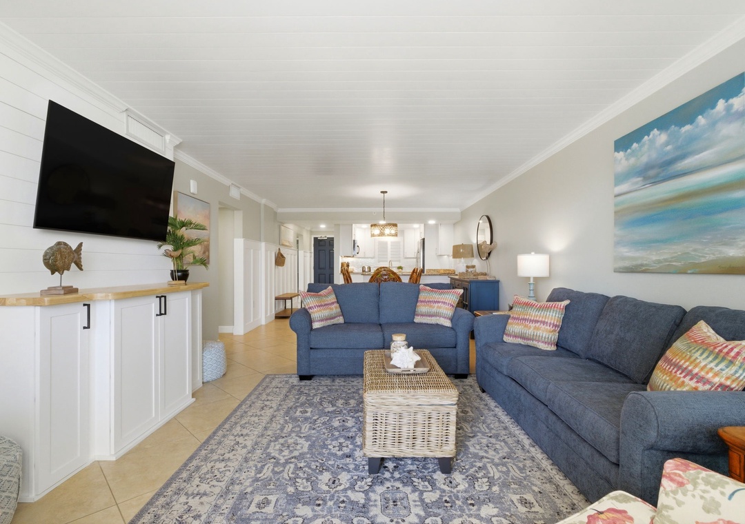 Sandy Key 818- Living Room View towards Kitchen