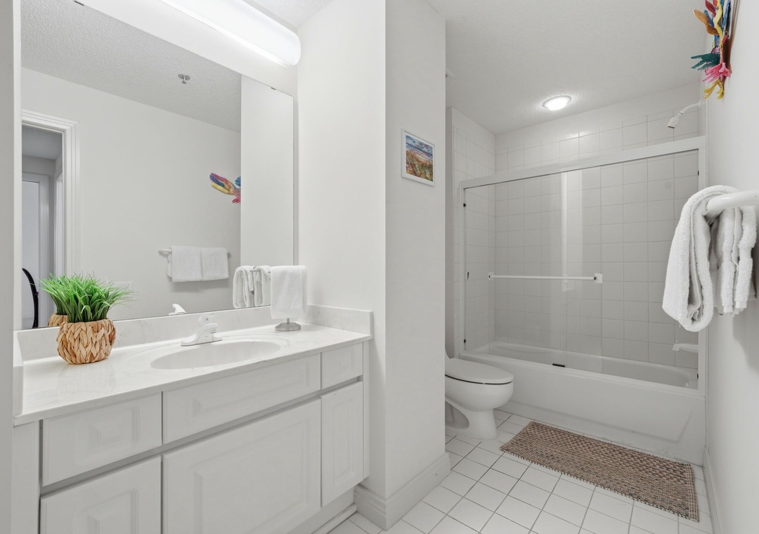 Beach Colony West 15C- Bathroom 2