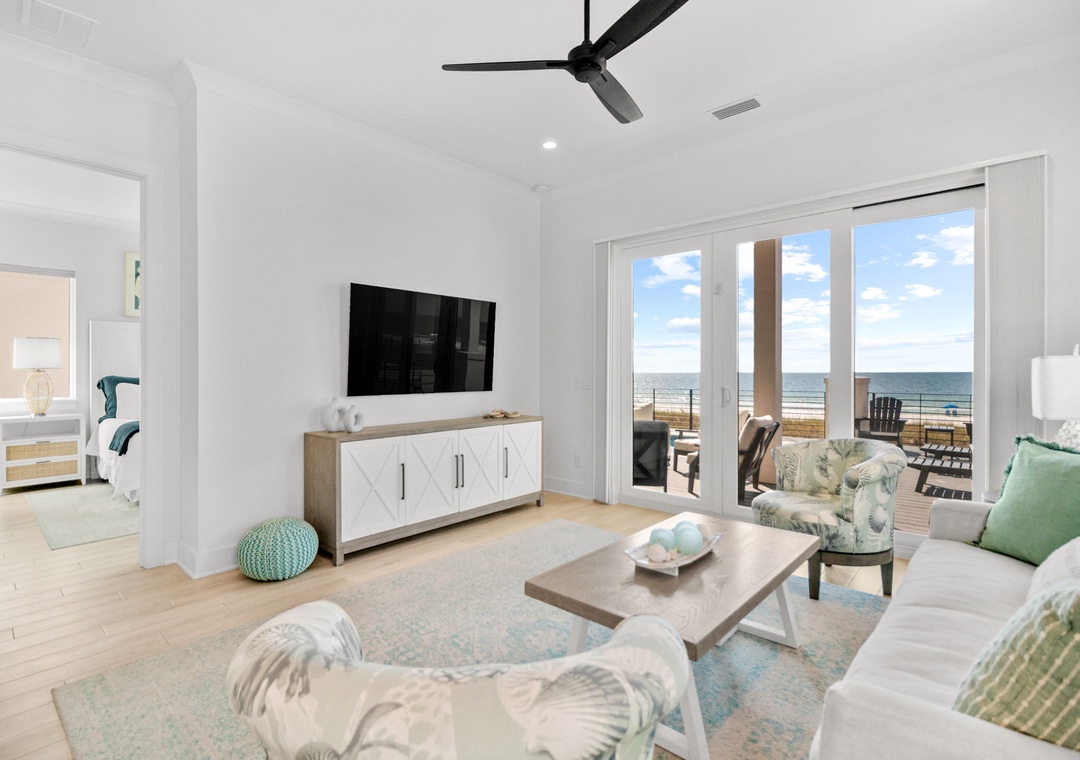 Vivianna #5 - Second Floor - Bonus Living Room