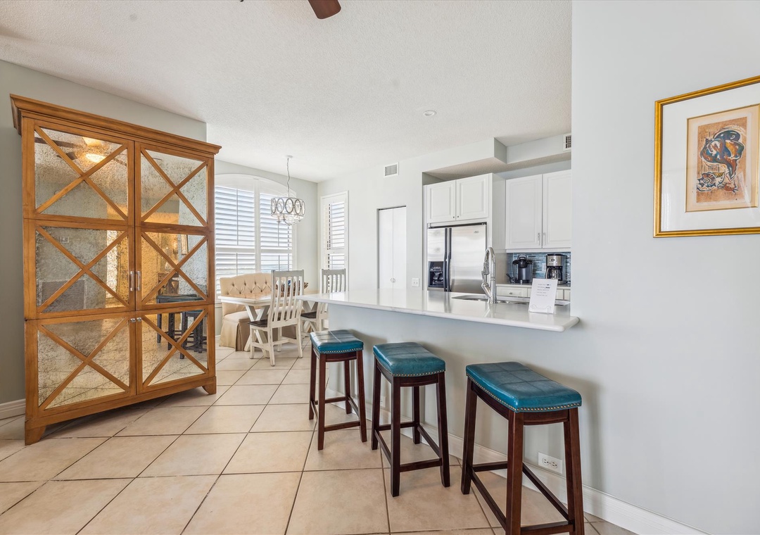 interiors-bar-120554016