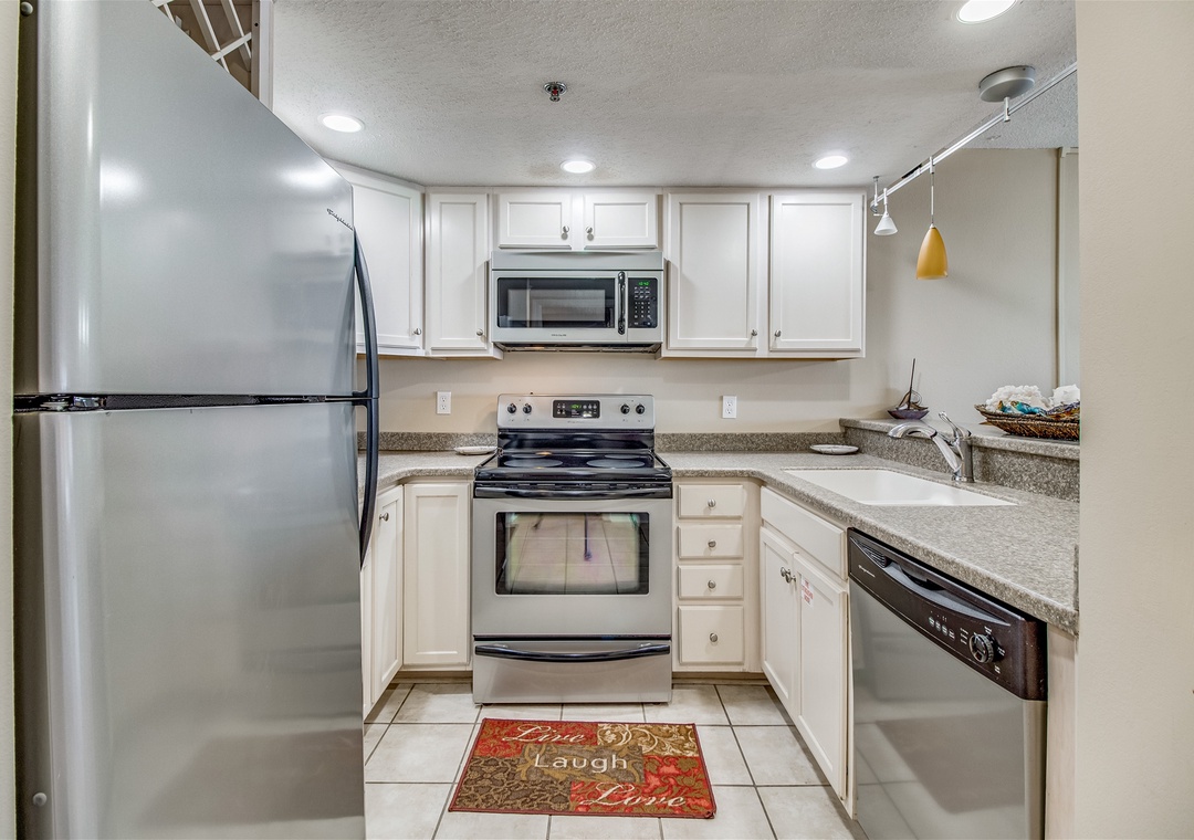 Ocean Breeze West 303 Kitchen