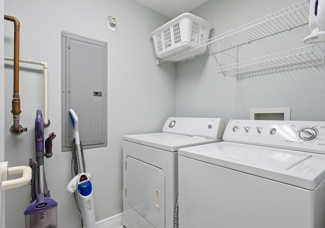 Beach Colony E13A- Laundry
