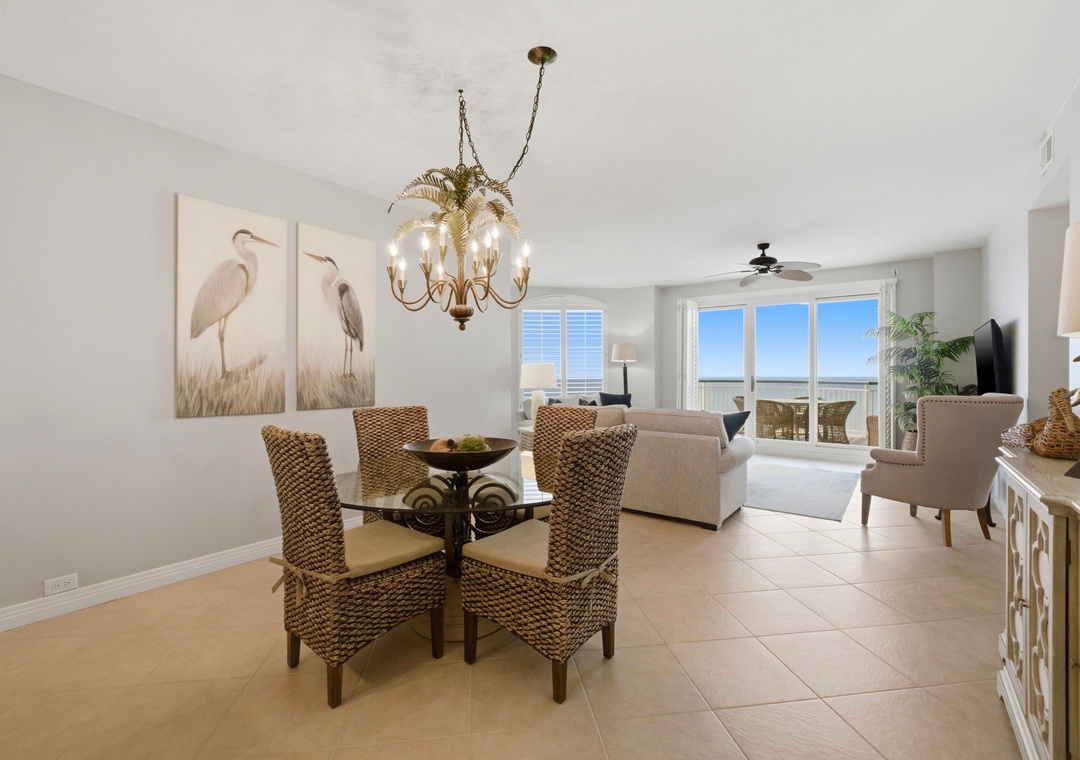 Beach Colony Tower PH3B (18B)- Dining Room View & Balcony Views