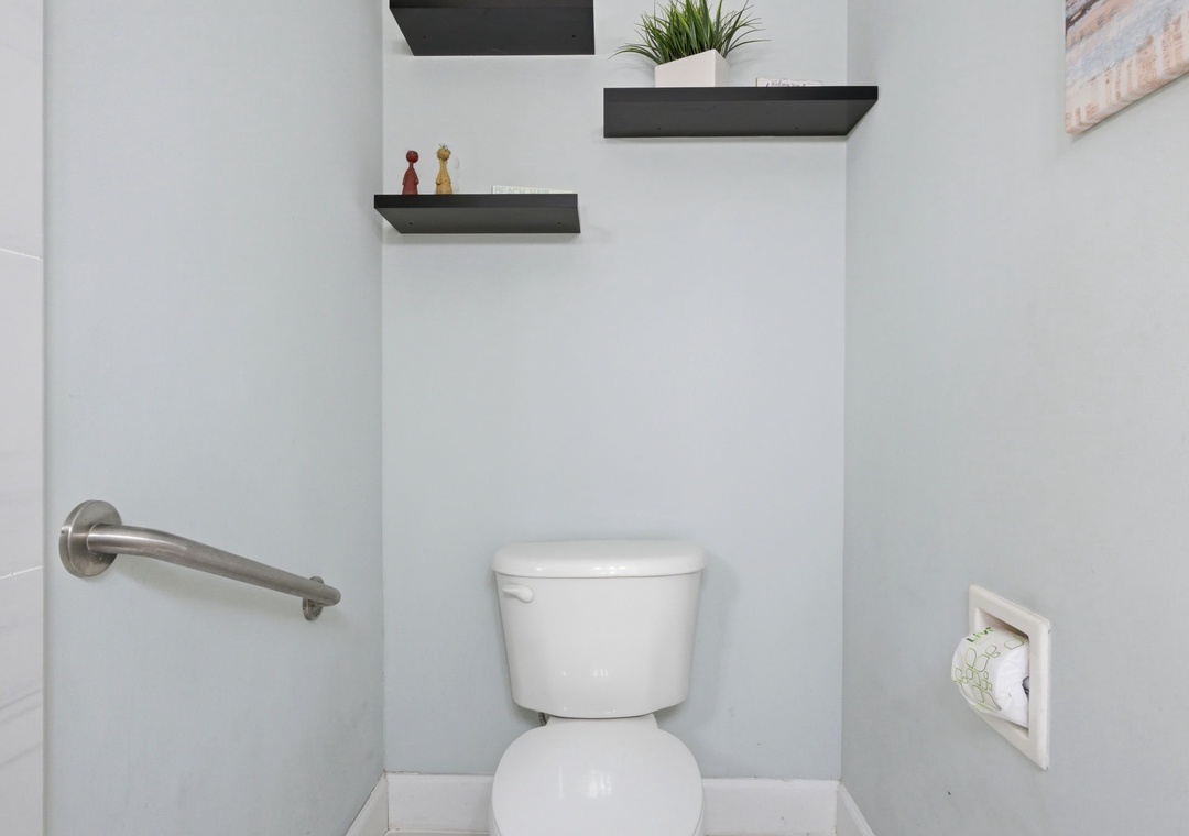 Windemere 1502-Bathoom 1