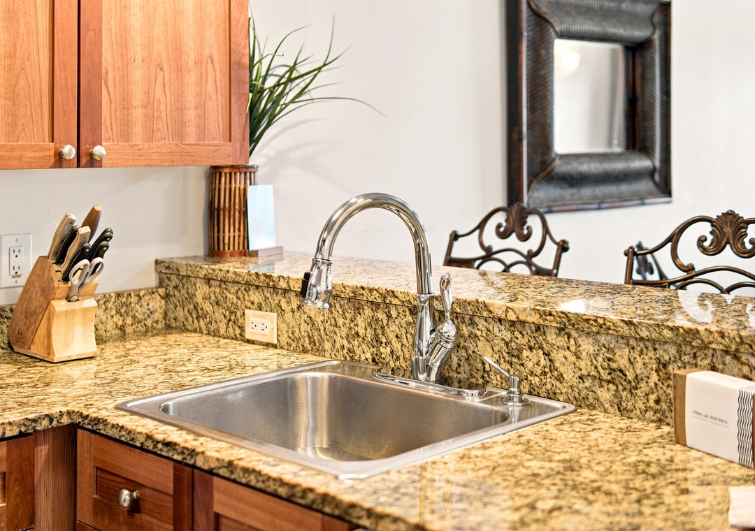 Ocean Breeze W 105- Your kitchen comes fully appointed with beautiful granite counters and all the essentials—fresh herbs, quality knives, and a sparkling sink that makes meal prep feel effortless.