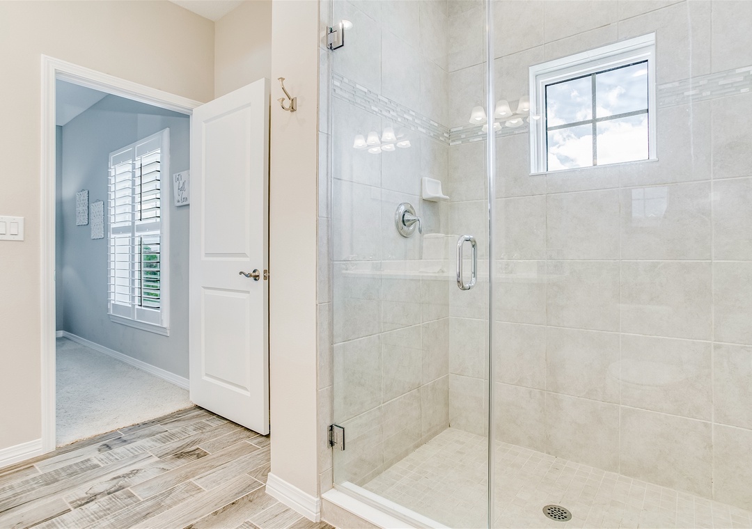 Lost Key Agua Azul Guest Bathroom #1 Glass Shower